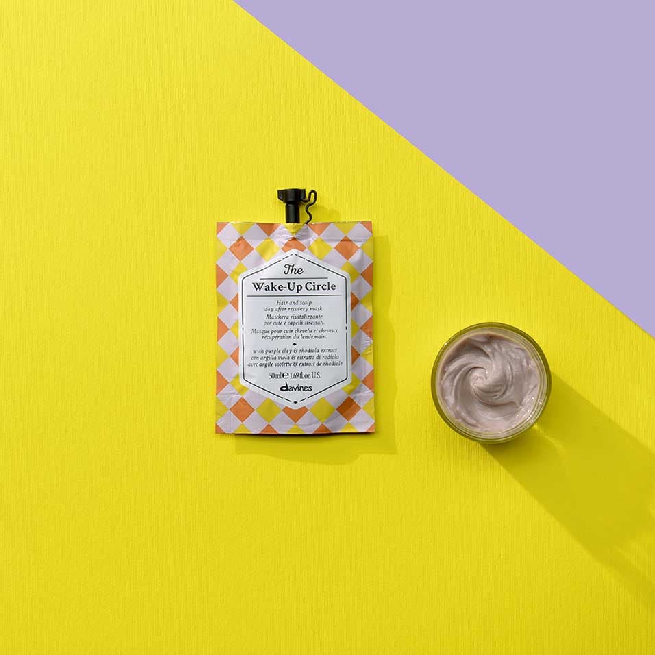 THE CIRCLE CHRONICLES/the wake-up circle