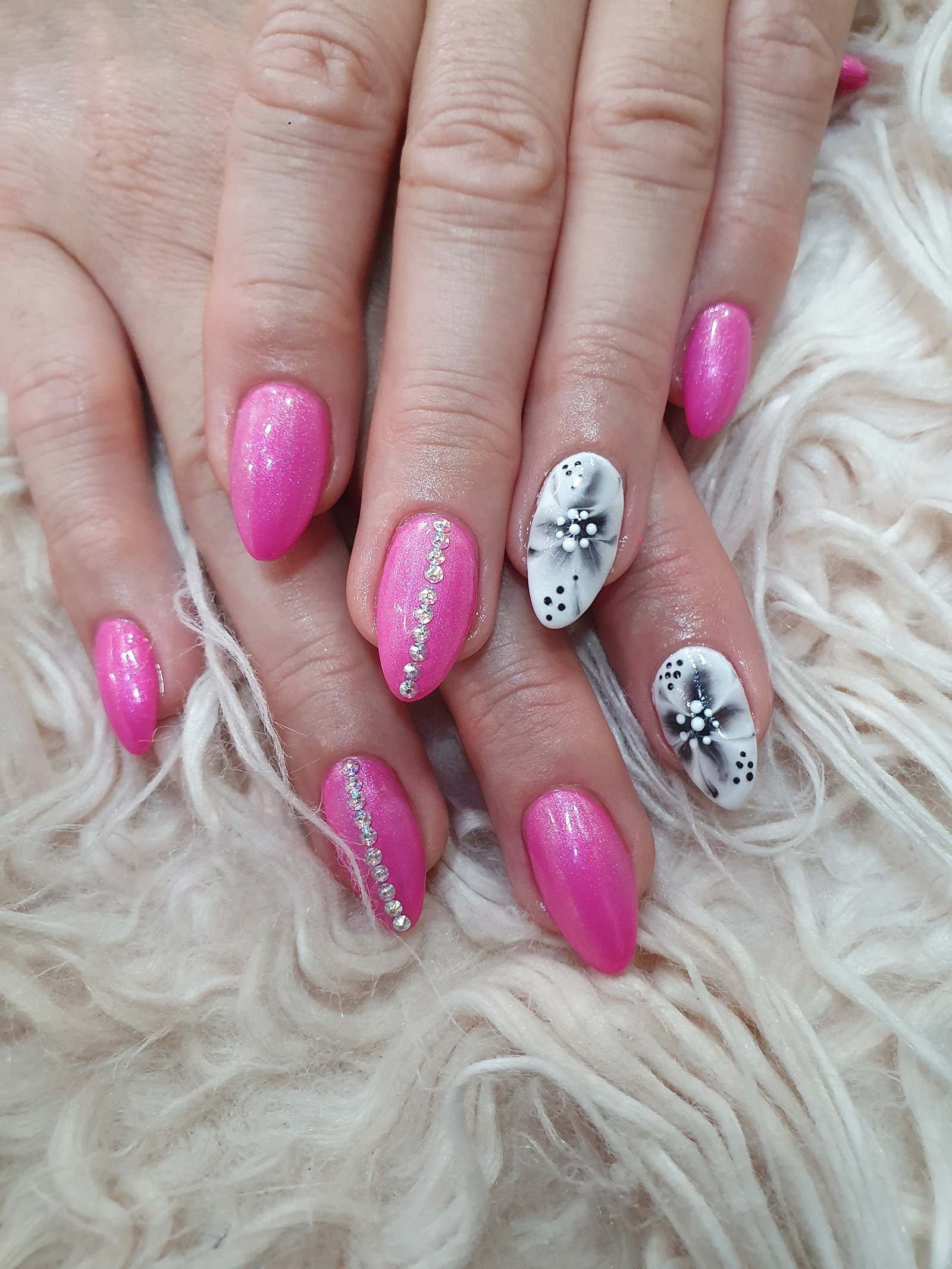 Nail Image 17